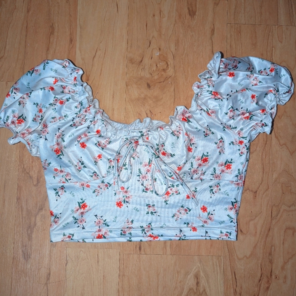 Shein White Floral Crop Top